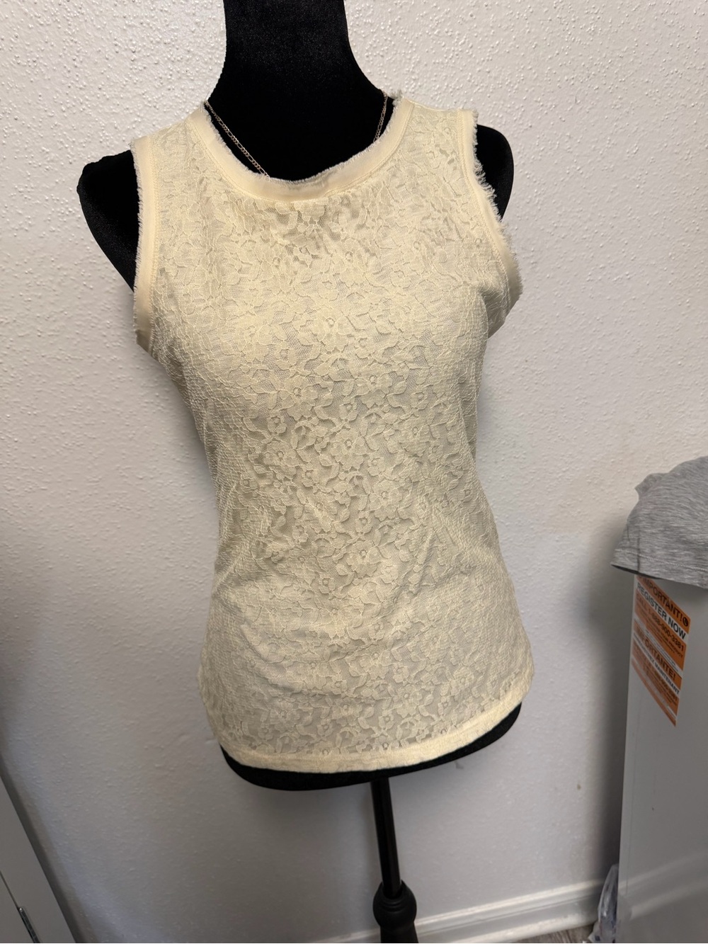 Forever 21 Cream Lace Tank Top
